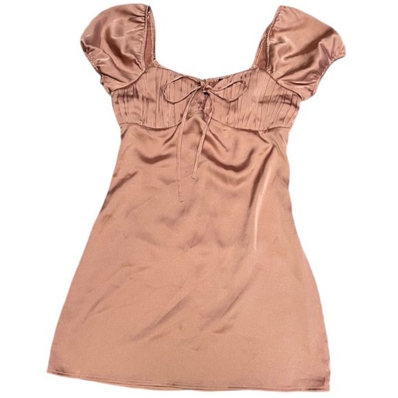 Cotton Candy Dresses & Skirts - Puff Sleeve Mini Dress!‎
